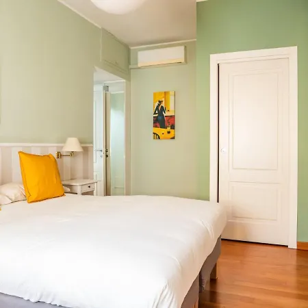 The Rent - Three-bedroom In Acquabella ميلان